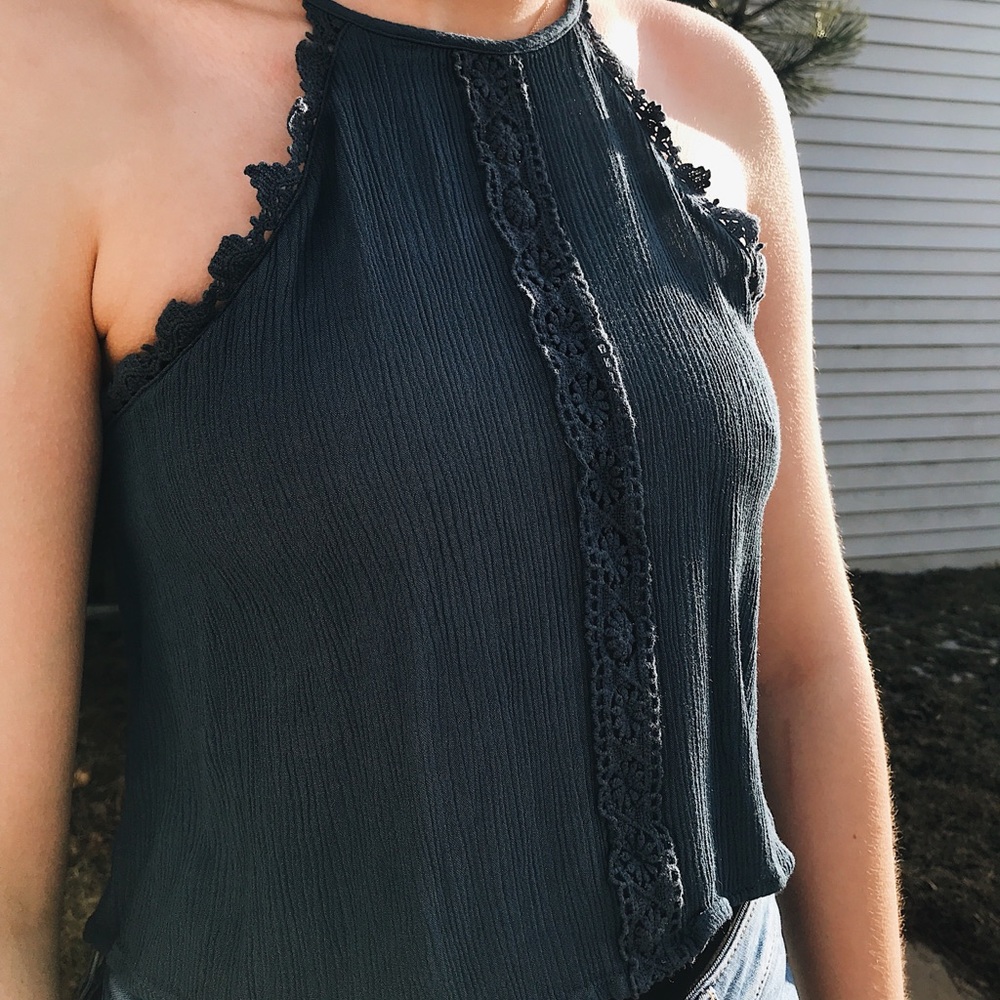 Kendall & Kylie blue tank top